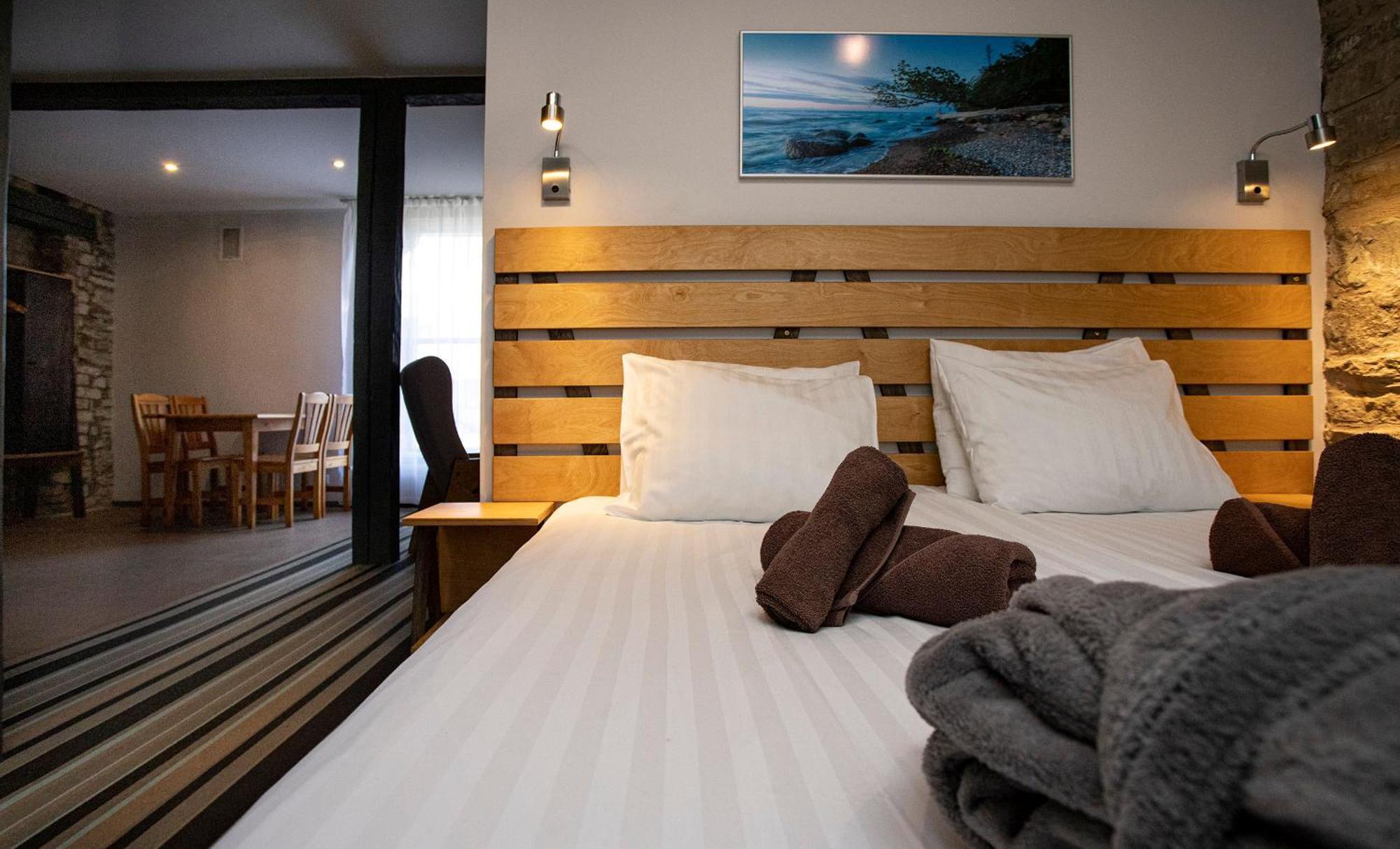 Johan Design&SPA Hotel Kuressaare Værelse billede