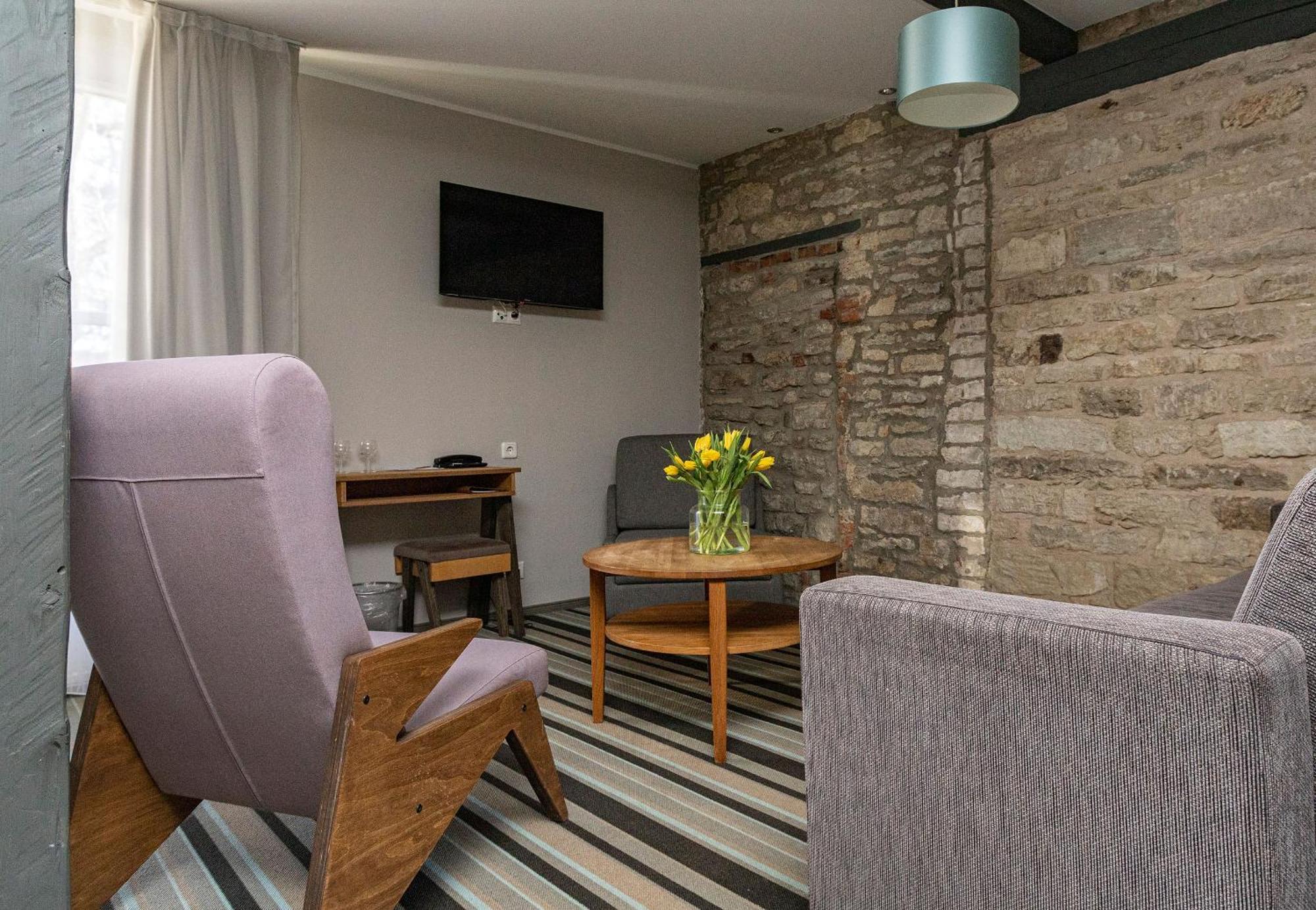 Johan Design&SPA Hotel Kuressaare Værelse billede